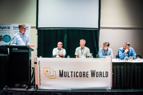 multicoreworld2018-135 panel3